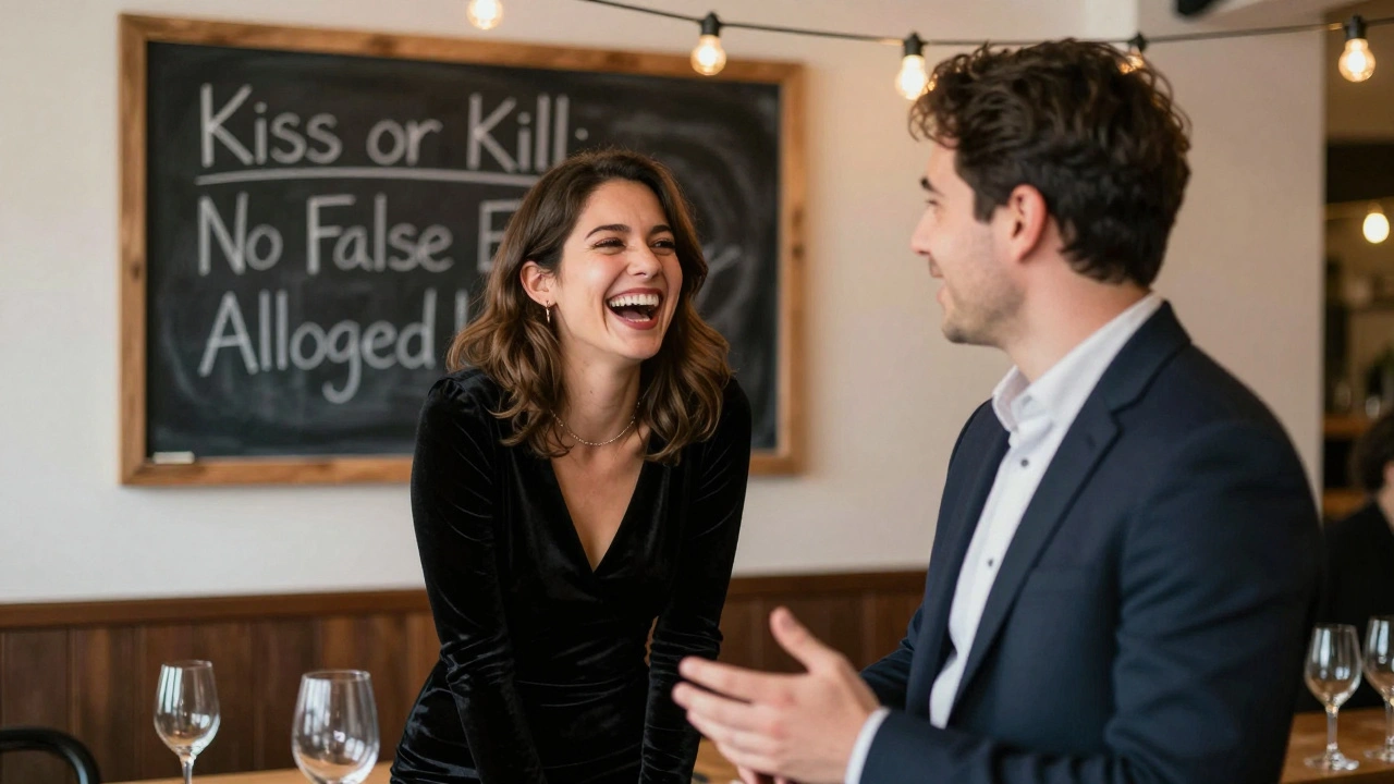 Een vrouw lacht terwijl ze luistert naar een man tijdens een singles event, met een bord met 'Kiss or Kill' achter haar.